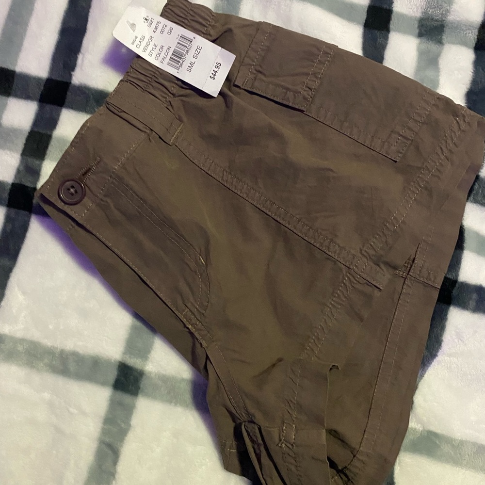 brown cargo bootyshorts